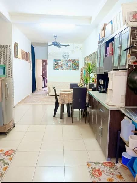 Rumah Teres 1-Tingkat untuk Dijual di Bandar Sri Sendayan (Negeri Sembilan) - Ahmad Zikrul - Living Room - PropertyGuru.com.my