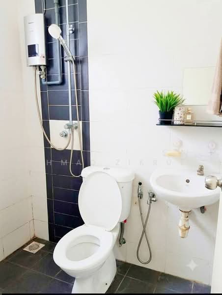 Rumah Teres 1-Tingkat untuk Dijual di Bandar Sri Sendayan (Negeri Sembilan) - Ahmad Zikrul - Bathroom - PropertyGuru.com.my