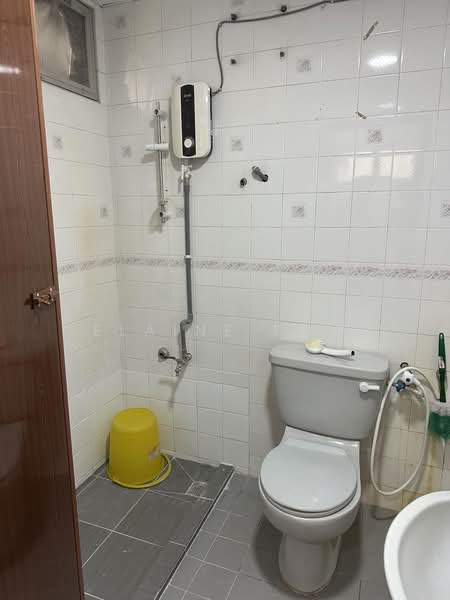 Kondominium untuk Dijual di University Tower - Elaine Kow - PropertyGuru.com.my