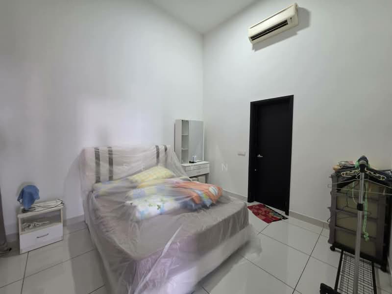 Rumah Berkembar untuk Dijual di Taman Nusa Bestari (Iskandar Puteri (Nusajaya)) - See Yin . - Bedroom - PropertyGuru.com.my