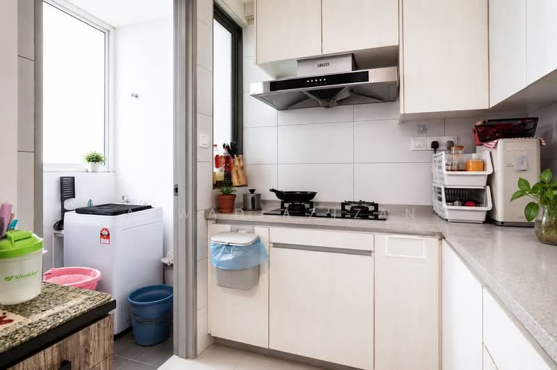 Kondominium untuk Dijual di Infiniti 3 Residences - Ajwad Azizan - Kitchen - PropertyGuru.com.my