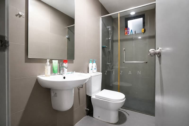 Kondominium untuk Dijual di Infiniti 3 Residences - Ajwad Azizan - Bathroom - PropertyGuru.com.my
