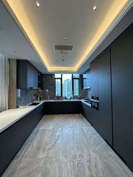 Condominium for Sale at Forest City - Bella Tan - Kitchen - PropertyGuru.com.my