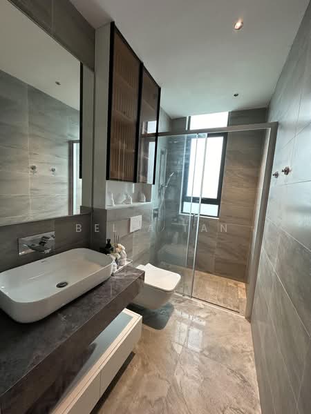 Condominium for Sale at Forest City - Bella Tan - Bathroom - PropertyGuru.com.my