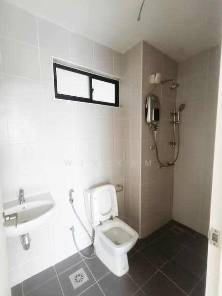 Service Residence for Sale at Meridin Suites @ The Meridin - Win Kam - Bathroom - PropertyGuru.com.my