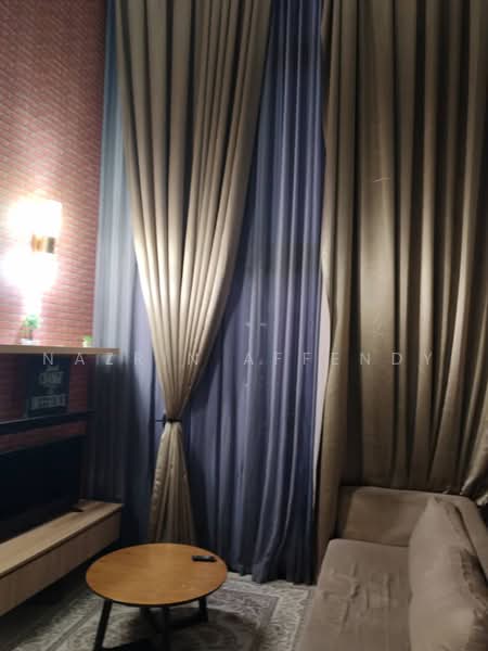Kediaman Servis untuk Disewa di i-SOHO @ i-City - Nazrin Affendy - Living Room - PropertyGuru.com.my