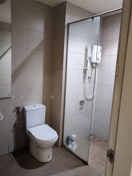Kediaman Servis untuk Disewa di i-SOHO @ i-City - Nazrin Affendy - Bathroom - PropertyGuru.com.my