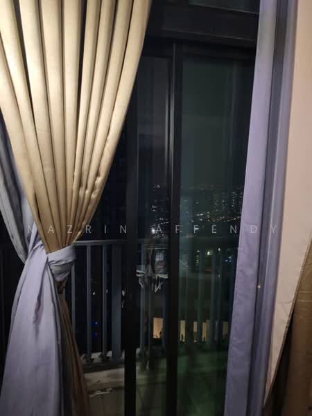 Kediaman Servis untuk Disewa di i-SOHO @ i-City - Nazrin Affendy - Balcony - PropertyGuru.com.my