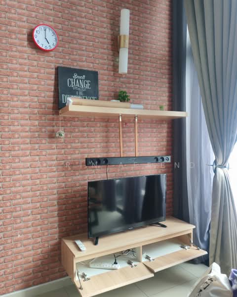 Kediaman Servis untuk Disewa di i-SOHO @ i-City - Nazrin Affendy - Living Room - PropertyGuru.com.my