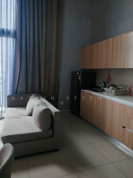 Kediaman Servis untuk Disewa di i-SOHO @ i-City - Nazrin Affendy - Living Room - PropertyGuru.com.my