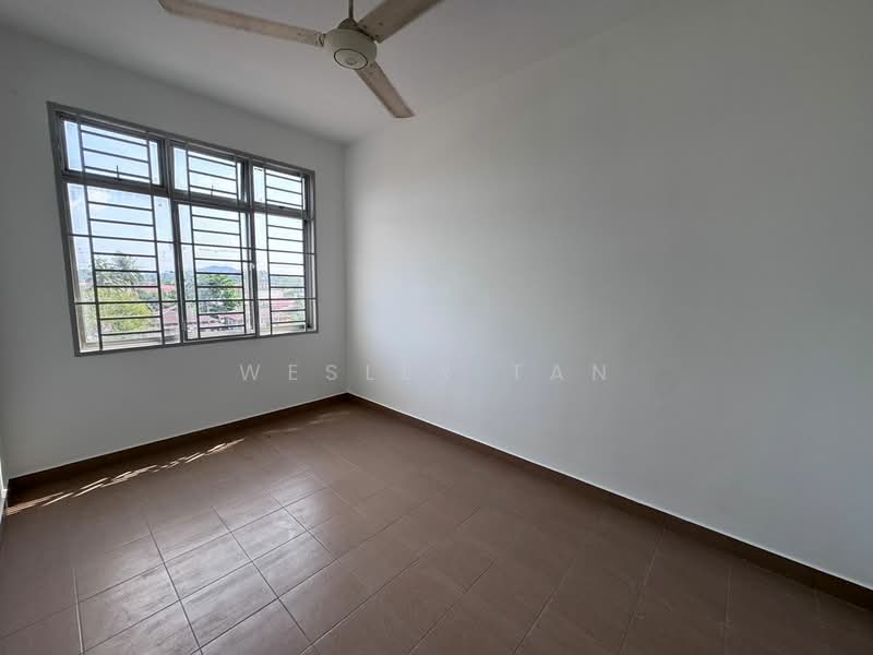 Pangsapuri untuk Dijual di Pangsapuri Mata Kuching - Wesley Tan - Interior - PropertyGuru.com.my