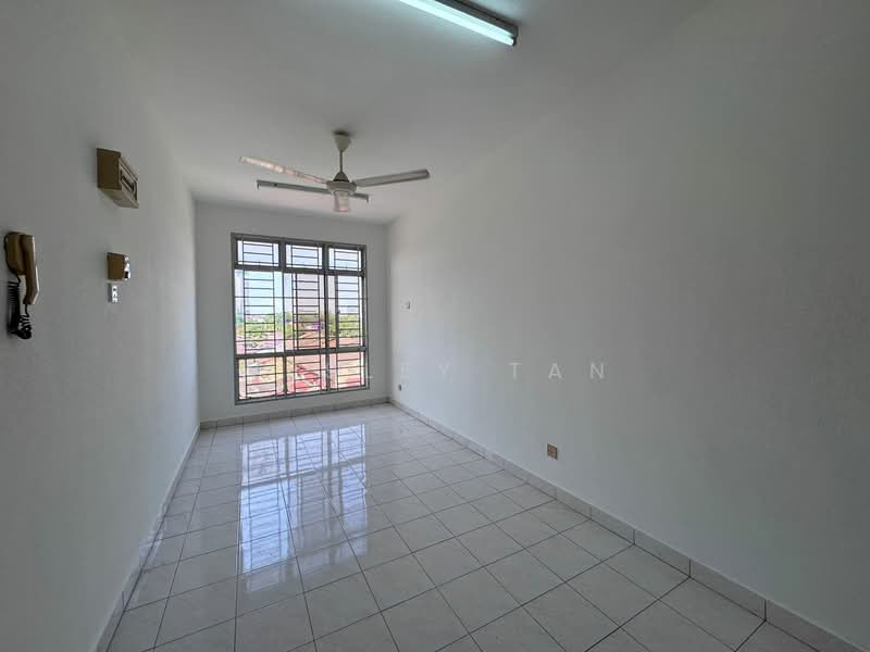 Pangsapuri untuk Dijual di Pangsapuri Mata Kuching - Wesley Tan - Interior - PropertyGuru.com.my
