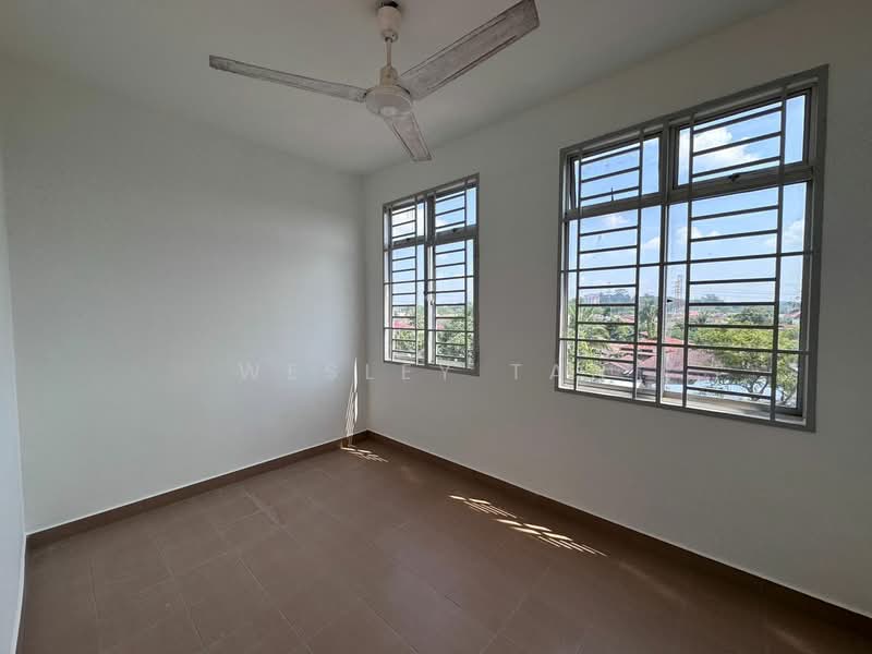 Pangsapuri untuk Dijual di Pangsapuri Mata Kuching - Wesley Tan - PropertyGuru.com.my