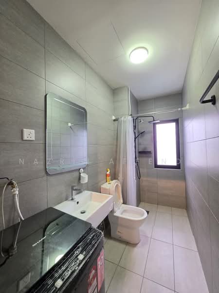 Kediaman Servis untuk Disewa di Habitus @ City of Elmina - Nazrin Affendy - Bathroom - PropertyGuru.com.my