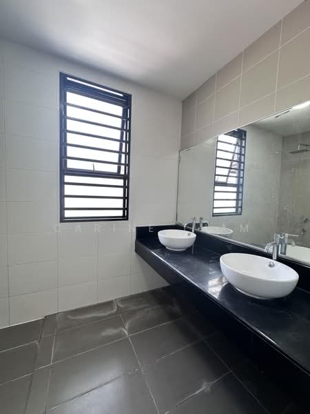 Rumah Teres untuk Disewa di Seremban (Negeri Sembilan) - Carine Tham - Bathroom - PropertyGuru.com.my