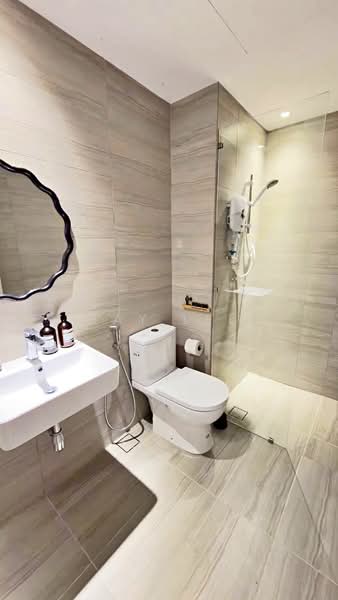 Kediaman Servis untuk Disewa di BeCentral @ i-City - Ray Lee - Bathroom - PropertyGuru.com.my