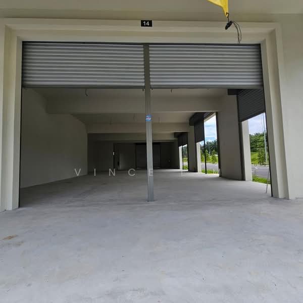 Shop / Office untuk Dijual di Bandar Sri Sendayan (Negeri Sembilan) - Vince Lim - Entrance - PropertyGuru.com.my