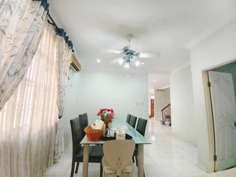 Semi-Detached House for Sale in Taman Sejahtera Indah (Bukit Mertajam) - Mei Yee Lee - Dining Room - PropertyGuru.com.my
