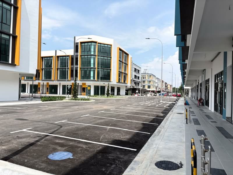 Shop / Office for Sale in Bandar Baru Permas Jaya (Permas Jaya) - Nathan Chan - Exterior - PropertyGuru.com.my