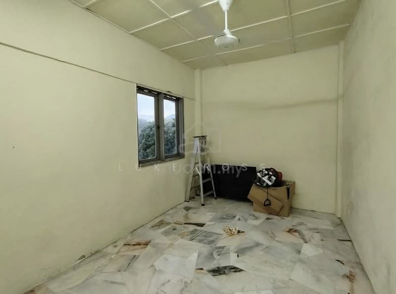 Apartment for Rent at Pandan Lake View - Luke Ross - Interior - PropertyGuru.com.my