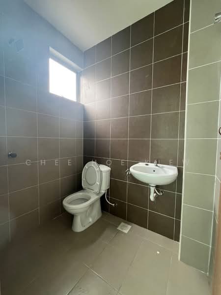 Rumah Teres 2-Tingkat untuk Dijual di Halaman Ampang Jaya (Ipoh) - Chee Hoe Kiew - Bathroom - PropertyGuru.com.my