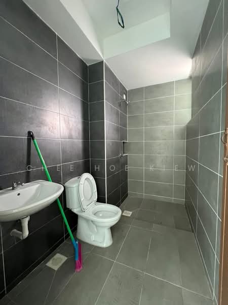 Rumah Teres 2-Tingkat untuk Dijual di Halaman Ampang Jaya (Ipoh) - Chee Hoe Kiew - Bathroom - PropertyGuru.com.my