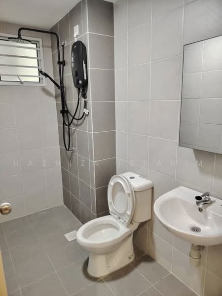 Kediaman Servis untuk Disewa di Residensi Vista Harmoni Sentul - Hasniza Ibrahim - Bathroom - PropertyGuru.com.my