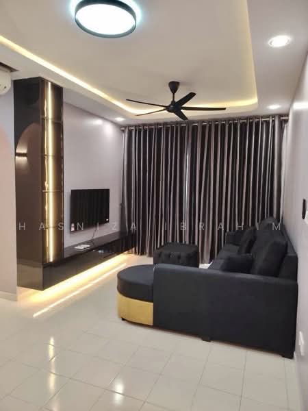 Kediaman Servis untuk Disewa di Residensi Vista Harmoni Sentul - Hasniza Ibrahim - Living Room - PropertyGuru.com.my