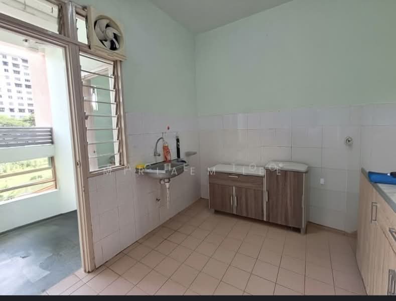 Pangsapuri untuk Disewa di Sentosa Court - Miriaem Lee - Kitchen - PropertyGuru.com.my