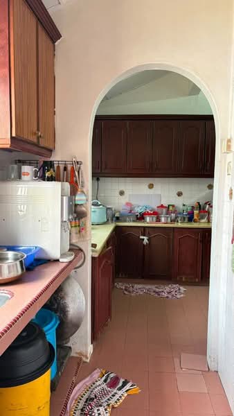 Rumah Teres 1.5-Tingkat untuk Dijual di Taman Molek (Johor Bahru) - Foo Jun Tao - Kitchen - PropertyGuru.com.my