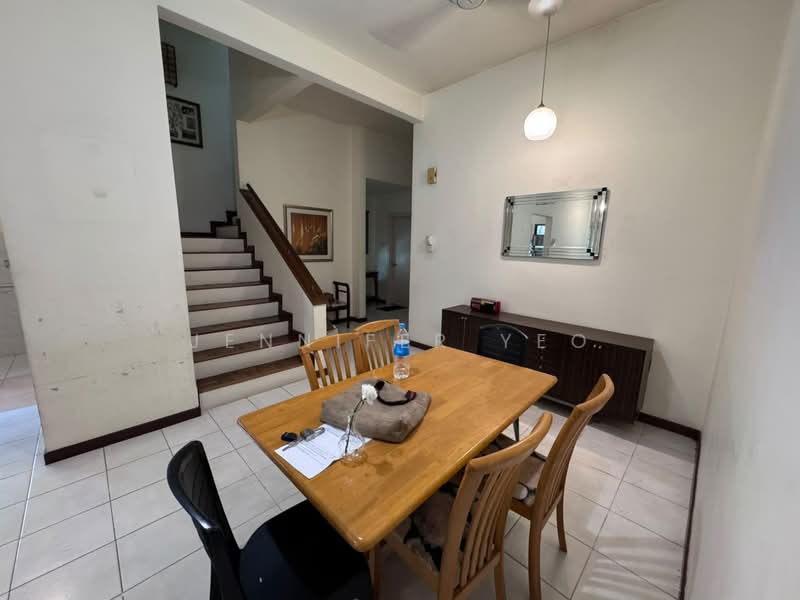 Rumah Bandar untuk Dijual di Petaling Jaya (Selangor) - Jennifer Yeo - Dining Room - PropertyGuru.com.my