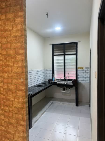 2-storey Terraced House for Sale in Mutiara Rini (Skudai) - Ravinish Ravinthran - Kitchen - PropertyGuru.com.my
