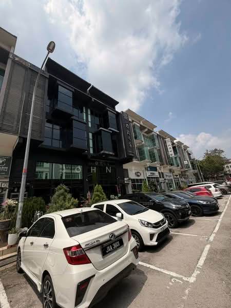 Shop / Office untuk Dijual di Pusat Perdagangan Danga Utama (Johor Bahru) - John Lim - Exterior - PropertyGuru.com.my