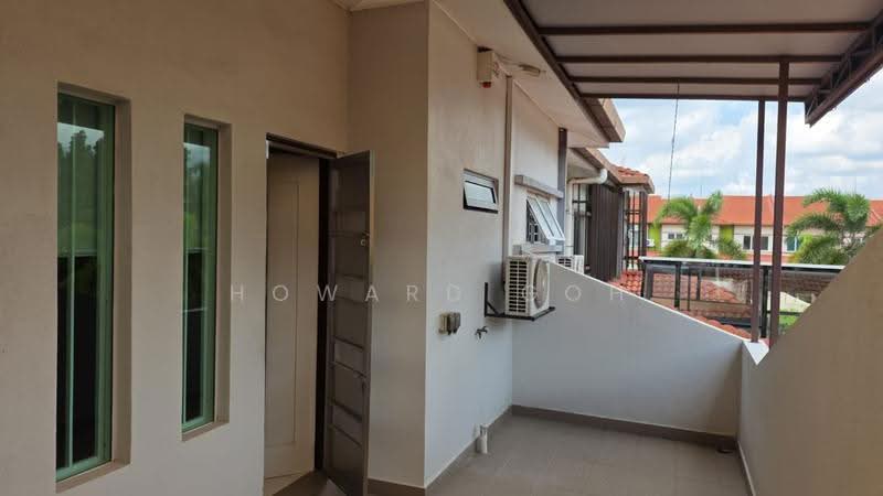 Rumah Teres 2-Tingkat untuk Dijual di Taman Bukit Sentosa (Klang) - Howard Goh - Balcony - PropertyGuru.com.my