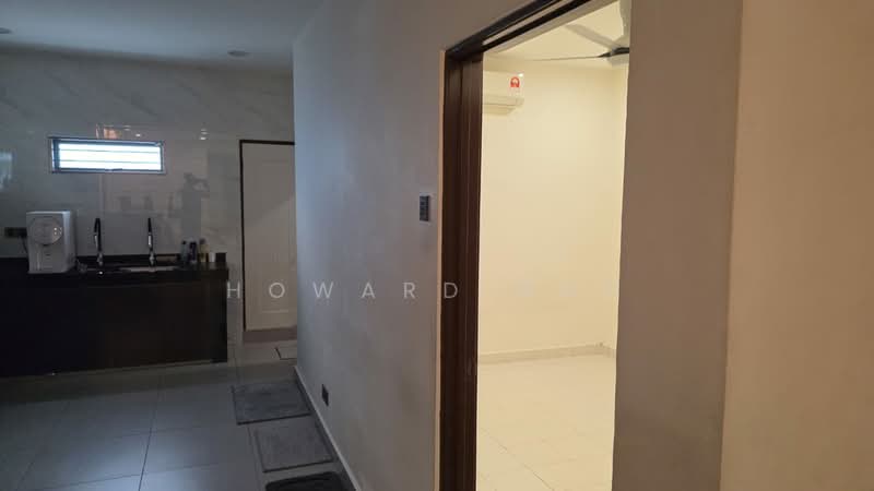 Rumah Teres 2-Tingkat untuk Dijual di Taman Bukit Sentosa (Klang) - Howard Goh - Kitchen - PropertyGuru.com.my