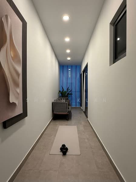 Vila Berkembar untuk Dijual di Mont Kiara (Kuala Lumpur) - Shawn Kuan - Corridor - PropertyGuru.com.my