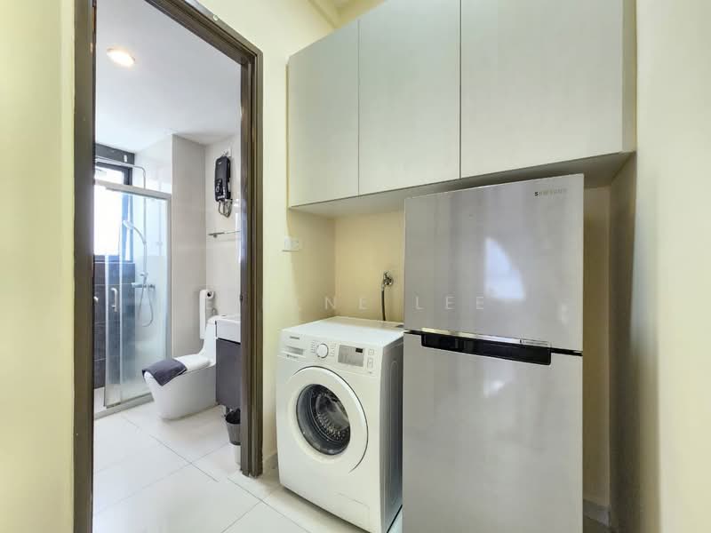 Condominium for Rent at Bay Point @ Country Garden Danga Bay - Eirene Lee - Bathroom - PropertyGuru.com.my