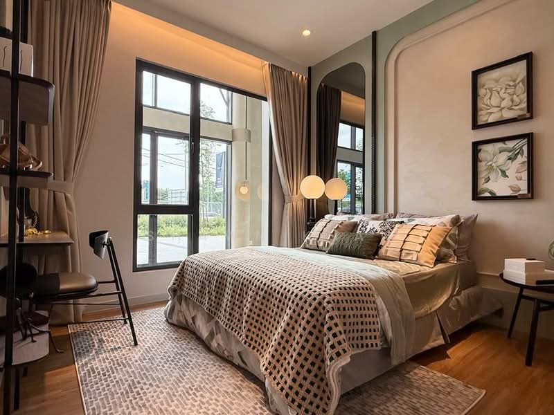 Kediaman Servis untuk Dijual di Stellaris @ Riana Dutamas - Shawn Kuan - Bedroom - PropertyGuru.com.my