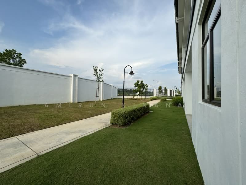 Townhouse for Sale in Eco Grandeur (Puncak Alam) - Amirun Kinanah - Exterior - PropertyGuru.com.my