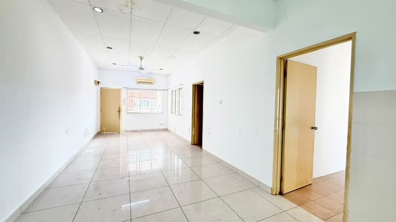Townhouse for Sale in Rawang (Selangor) - Katherine Leong - Living Room - PropertyGuru.com.my