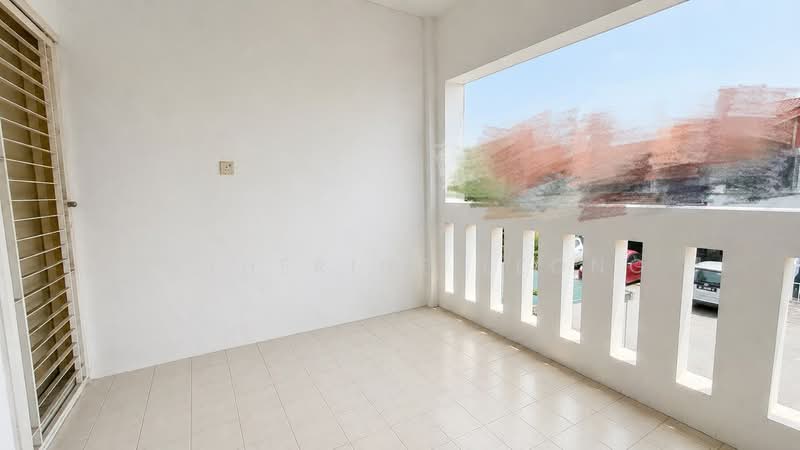 Townhouse for Sale in Rawang (Selangor) - Katherine Leong - Balcony - PropertyGuru.com.my