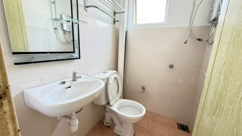 Townhouse for Sale in Rawang (Selangor) - Katherine Leong - Bathroom - PropertyGuru.com.my