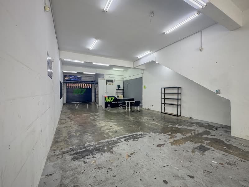 Shop for Rent in Alam Budiman (Shah Alam) - Vitas Tan - Interior - PropertyGuru.com.my