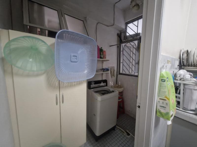 Condominium for Sale at Meadow Park 2 - Esharani . - Interior - PropertyGuru.com.my