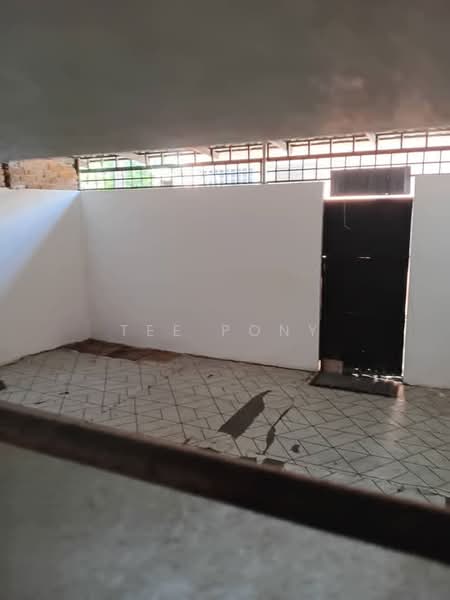 1-storey Terraced House for Sale in Taman Pinji Mewah (Ipoh) - Tee Pony - Interior - PropertyGuru.com.my