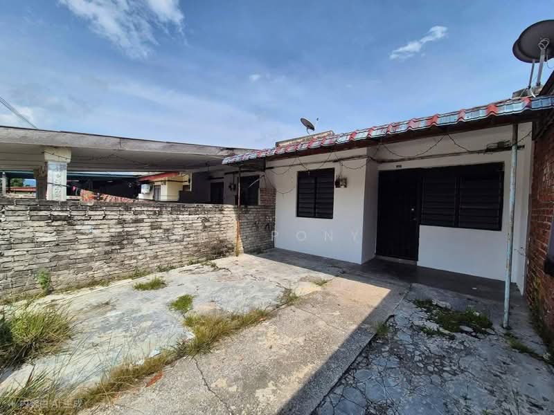 1-storey Terraced House for Sale in Taman Pinji Mewah (Ipoh) - Tee Pony - Exterior - PropertyGuru.com.my