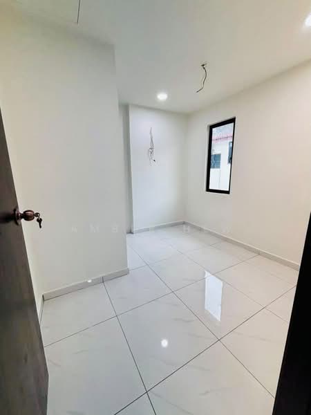 1-storey Terraced House for Sale in Ulu Tiram (Johor) - Amber Hew - Interior - PropertyGuru.com.my