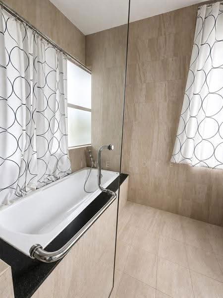 Bungalow House for Sale in Jade Hills (Kajang) - Elaine Loke - Bathroom - PropertyGuru.com.my