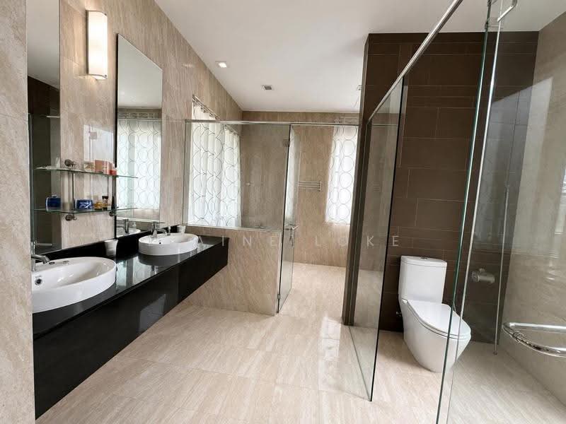 Bungalow House for Sale in Jade Hills (Kajang) - Elaine Loke - Bathroom - PropertyGuru.com.my
