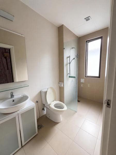 Bungalow House for Sale in Jade Hills (Kajang) - Elaine Loke - Bathroom - PropertyGuru.com.my